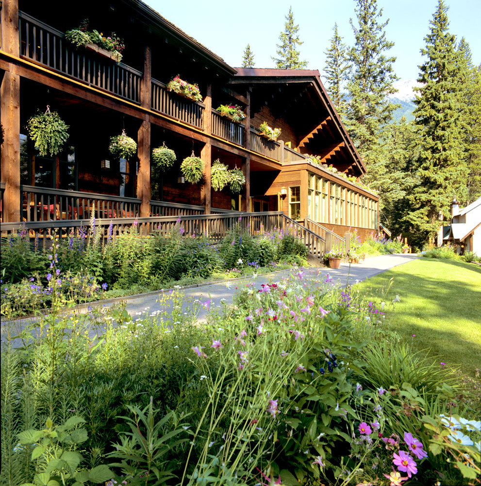 Directions | Emerald Lake Lodge | Canadian Rocky Mountain 