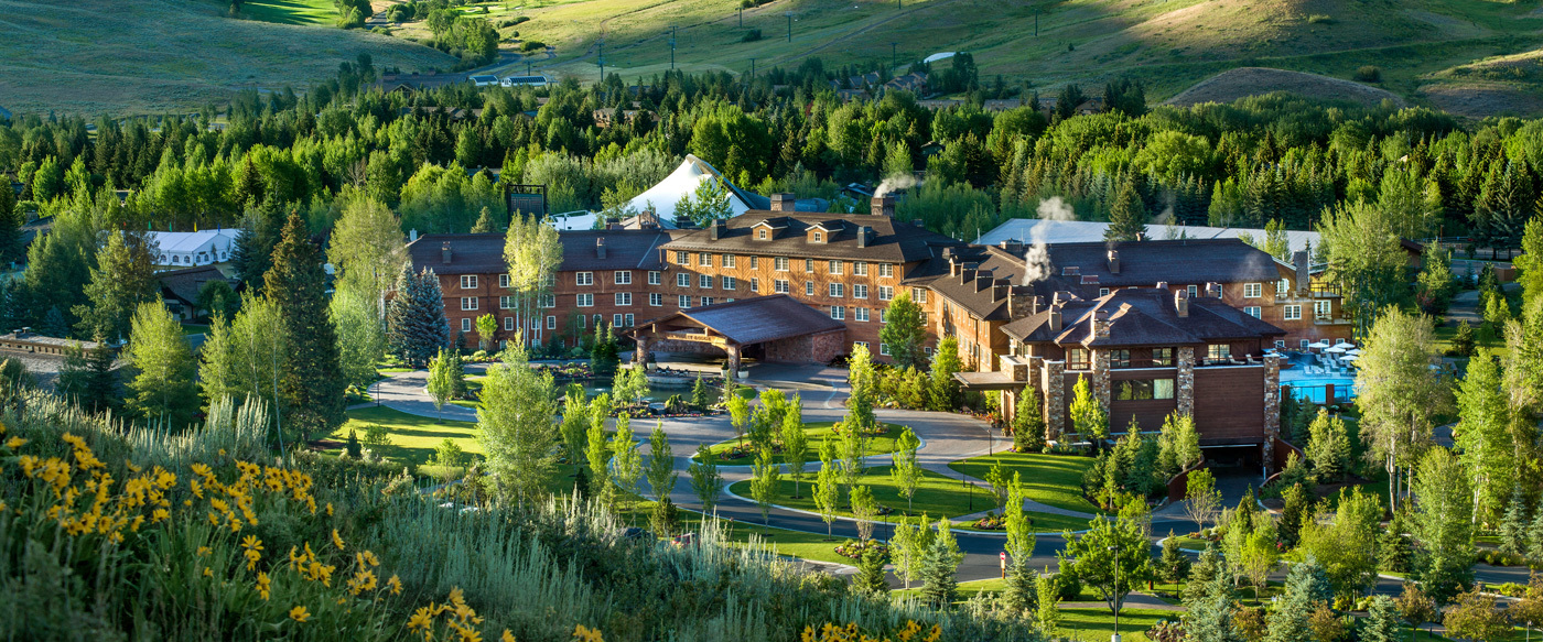 Sun Valley Lodge | Idaho Ski Resort | Hideaway Report